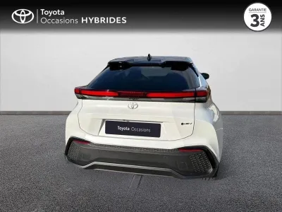 TOYOTA C-HR 1.8 Hybride 140ch Collection NG23 occasion 2024 - Photo 4