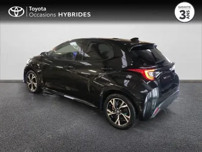 TOYOTA Yaris 116h Design 5p MC24 occasion 2025 - Photo 2