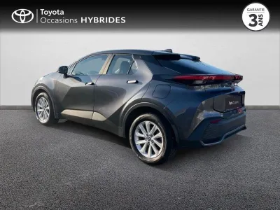 TOYOTA C-HR 1.8 Hybride 140ch Dynamic MY25 occasion 2025 - Photo 2