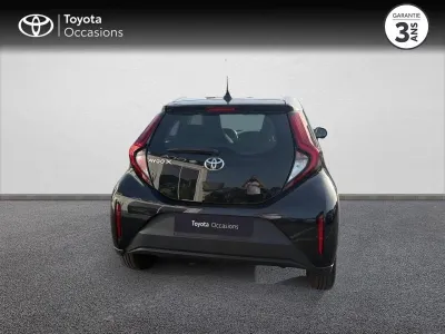 TOYOTA Aygo X 1.0 VVT-i 72ch Dynamic occasion 2023 - Photo 4