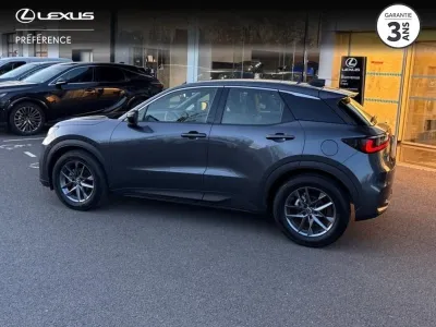 LEXUS LBX 1.5 136ch Business 2WD occasion 2025 - Photo 2