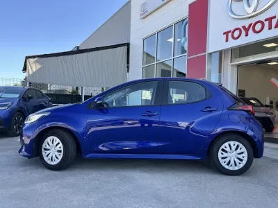 TOYOTA Yaris 120 VVT-i Dynamic Business 5p MY22 occasion 2024 - Photo 4