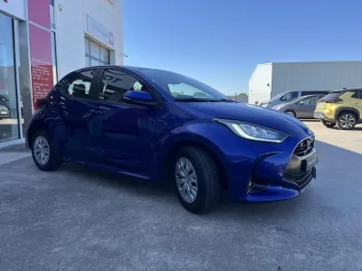 TOYOTA Yaris 120 VVT-i Dynamic Business 5p MY22 occasion 2024 - Photo 3
