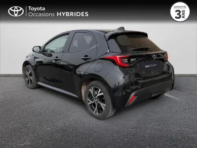 TOYOTA Yaris 116h Design 5p MY25 occasion 2026 - Photo 2