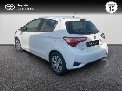 TOYOTA Yaris 100h Dynamic 5p occasion 2019 - Photo 2