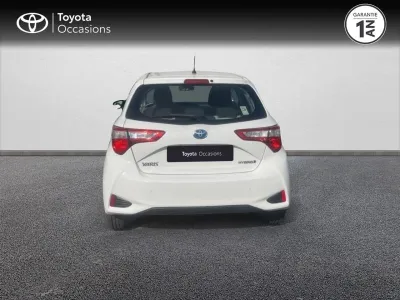 TOYOTA Yaris 100h Dynamic 5p occasion 2019 - Photo 4