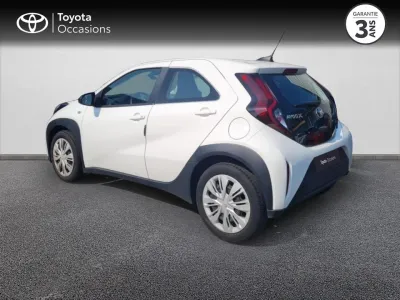 TOYOTA Aygo X 1.0 VVT-i 72ch Dynamic occasion 2023 - Photo 2