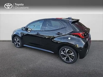 TOYOTA Yaris 116h Design 5p MC24 occasion 2025 - Photo 2