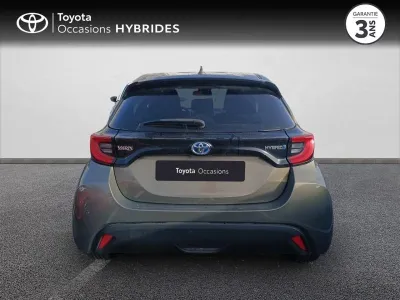 TOYOTA Yaris 116h Design 5p MY22 occasion 2023 - Photo 4