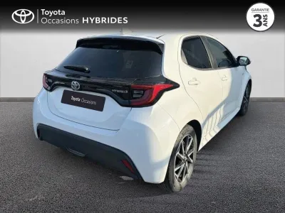 TOYOTA Yaris 116h Design 5p occasion 2021 - Photo 2