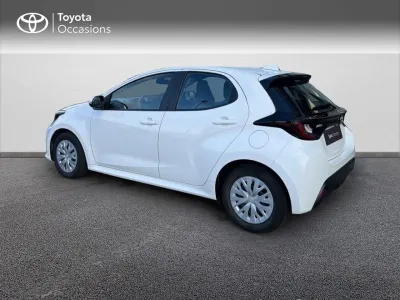 TOYOTA Yaris 116h Dynamic 5p MY22 occasion 2023 - Photo 2