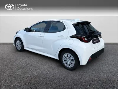 TOYOTA Yaris 116h Dynamic 5p MY22 occasion 2023 - Photo 2