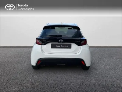 TOYOTA Yaris 116h Dynamic 5p MY22 occasion 2023 - Photo 4