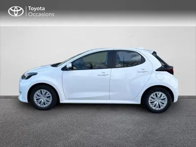 TOYOTA Yaris 116h Dynamic 5p MY22 occasion 2023 - Photo 3
