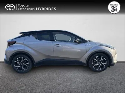 TOYOTA C-HR 122h Graphic 2WD E-CVT occasion 2017 - Photo 4