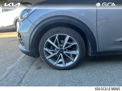KIA Niro 1.6 GDi 105ch ISG + électrique 43.5ch Lounge DCT6 MY22 occasion 2021 - Photo 4