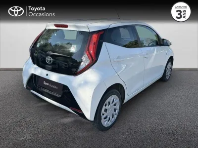 TOYOTA Aygo 1.0 VVT-i 72ch x-play 5p MY21 occasion 2021 - Photo 2