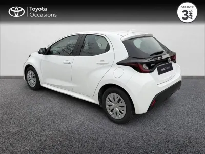 TOYOTA Yaris 70 VVT-i Dynamic 5p MY22 occasion 2024 - Photo 2