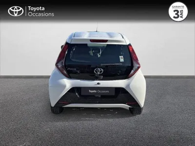 TOYOTA Aygo 1.0 VVT-i 72ch x-play x-shift 5p MY20 occasion 2021 - Photo 4