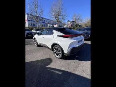 TOYOTA C-HR 2.0 Hybride Rechargeable 225ch Graphic MY26 occasion 2026 - Photo 3