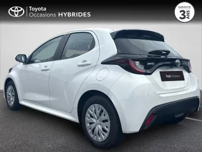TOYOTA Yaris 116h Dynamic 5p MY22 occasion 2023 - Photo 2