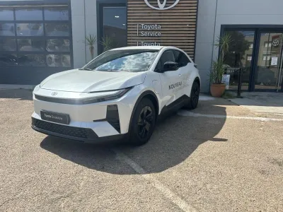 TOYOTA C-HR+ 224ch 77kWh Design Grande Autonomie occasion 2026 - Photo 2