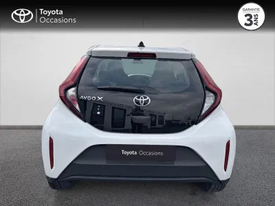 TOYOTA Aygo X 1.0 VVT-i 72ch Dynamic occasion 2023 - Photo 4