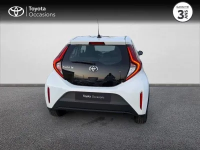TOYOTA Aygo X 1.0 VVT-i 72ch Dynamic occasion 2023 - Photo 4