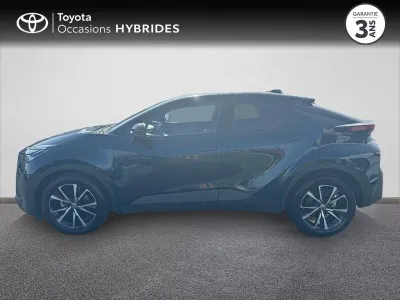 TOYOTA C-HR 2.0 Hybride 200ch Design NG23 occasion 2024 - Photo 2