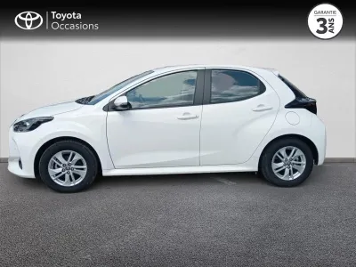 TOYOTA Yaris 120 VVT-i Dynamic 5p MY22 occasion 2024 - Photo 3