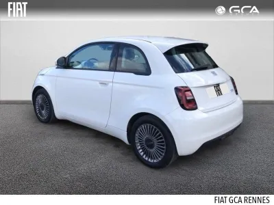 FIAT Nouvelle 500 Berline MY22 Icône berline 42 kWh occasion 2023 - Photo 2