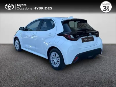 TOYOTA Yaris 116h Dynamic 5p MY22 occasion 2023 - Photo 2