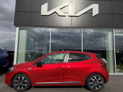 RENAULT Clio 1.6 E-Tech hybride 140ch Limited -21N occasion 2022 - Photo 2