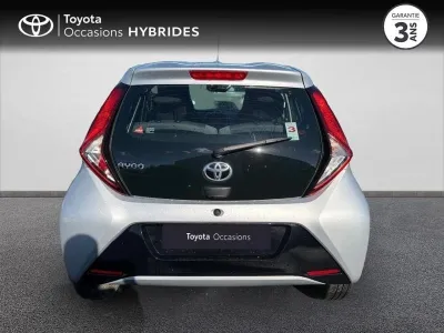 TOYOTA Aygo 1.0 VVT-i 72ch x-play 5p MY21 occasion 2022 - Photo 4