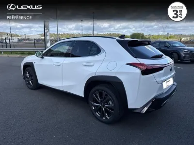 LEXUS UX 300h F SPORT Design MY26 occasion 2026 - Photo 2