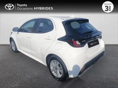 TOYOTA Yaris Affaires 116h Dynamic Business Affaires MC24 + Programme Toyota Expérience occasion 2024 - Photo 2