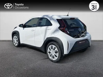 TOYOTA Aygo X 1.0 VVT-i 72ch Dynamic occasion 2022 - Photo 2