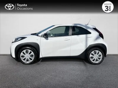 TOYOTA Aygo X 1.0 VVT-i 72ch Dynamic occasion 2022 - Photo 3