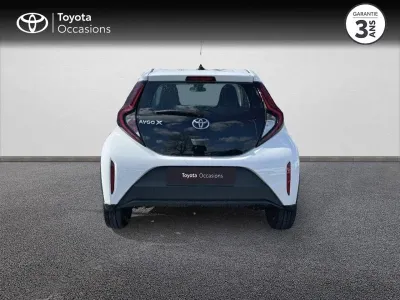 TOYOTA Aygo X 1.0 VVT-i 72ch Dynamic occasion 2022 - Photo 4