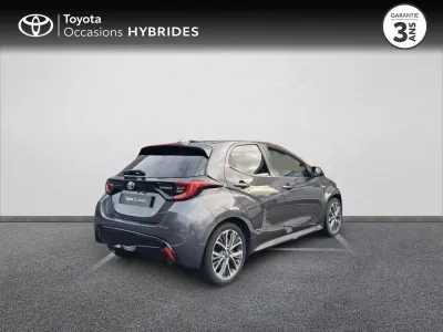 TOYOTA Yaris 116h Iconic 5p MY22 occasion 2023 - Photo 4
