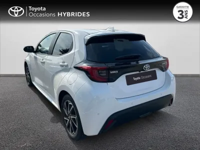 TOYOTA Yaris 116h Design Pack Confort occasion 2023 - Photo 2
