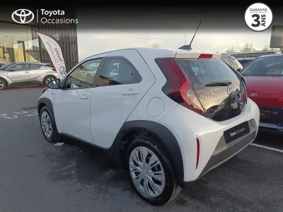 TOYOTA Aygo X 1.0 VVT-i 72ch Dynamic MY23 occasion 2024 - Photo 2