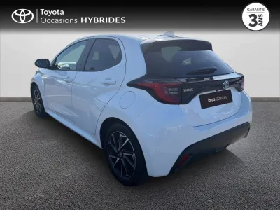 TOYOTA Yaris 116h Design 5p MY22 occasion 2022 - Photo 2