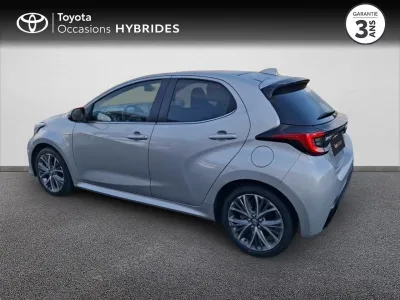 TOYOTA Yaris 116h Iconic 5p MY22 occasion 2021 - Photo 2