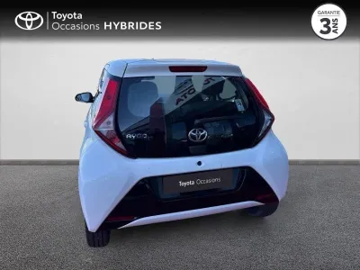 TOYOTA Aygo 1.0 VVT-i 72ch x-play 5p MY20 occasion 2020 - Photo 4