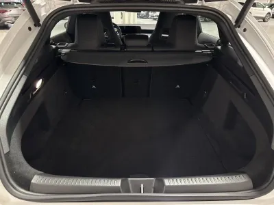 MERCEDES-BENZ CLA Shooting Brake 200 163ch AMG Line 7G-DCT occasion 2024 - Photo 4