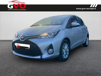 TOYOTA Yaris 100 VVT-i Dynamic 5p occasion 2015 - Photo 1