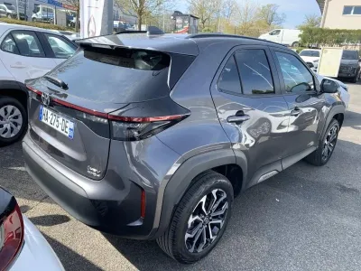 TOYOTA Yaris Cross 130h Design AWD-i MY25 occasion 2024 - Photo 3