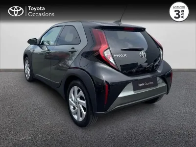 TOYOTA Aygo X 1.0 VVT-i 72ch Dynamic occasion 2023 - Photo 2