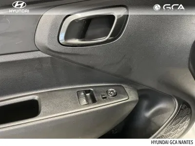 HYUNDAI i10 1.0 67ch ECO Intuitive occasion 2022 - Photo 4